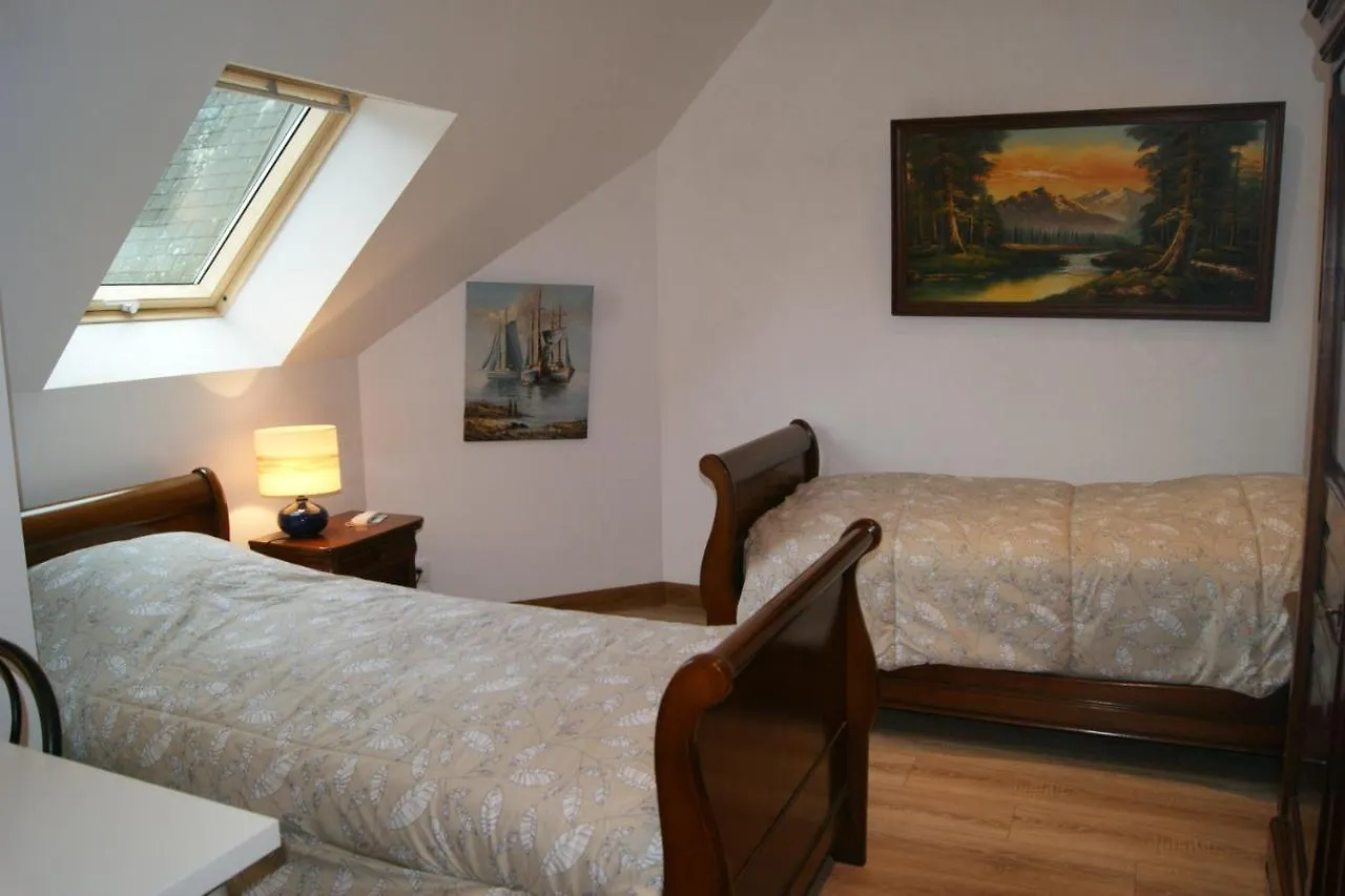 Domaine De La Licorne Bed & Breakfast Bubry France